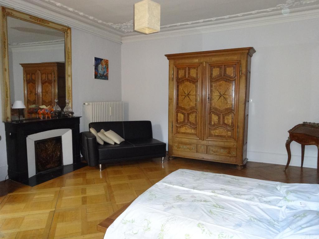 Les Serruriers - Appartement Spacieux Avec Terrasse & Parking Strasbourg Exterior foto